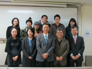 慶煕大学で佐藤理事長が特別講義と奨学金授与式02